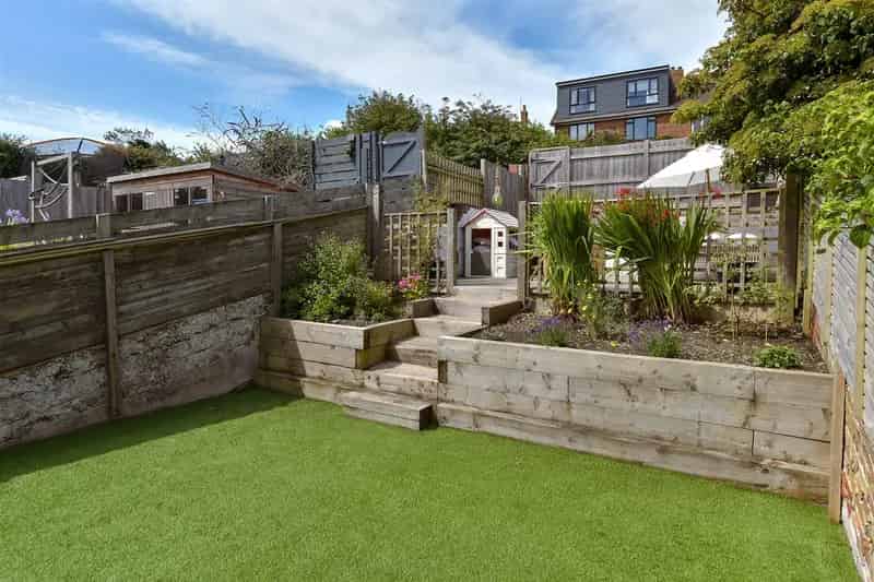 4 Bedroom Edwardian Terraced House for Sale