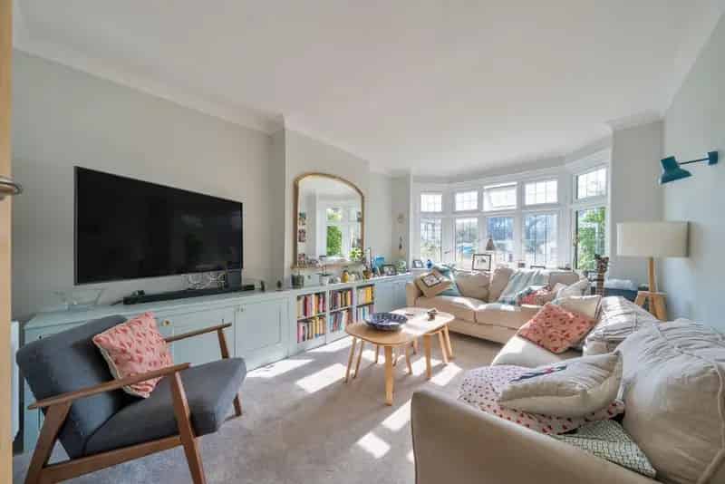 Flat For Sale , Silver Hill Road, Ashford, England