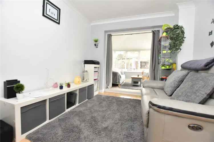 House For Sale in Leeds, England