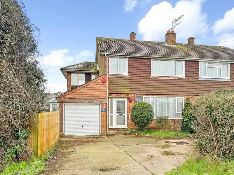 4 Bedroom Semi Detached House for Sale Stelling Minnis Kent
