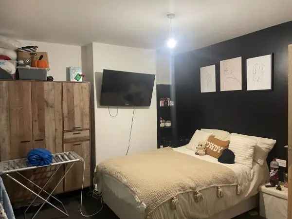 2 Bed House Swap Alverthorpe for Stanley or Outwood