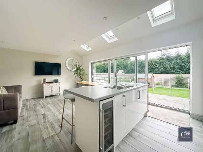 4 Bedroom Detached House Near Sutton Park