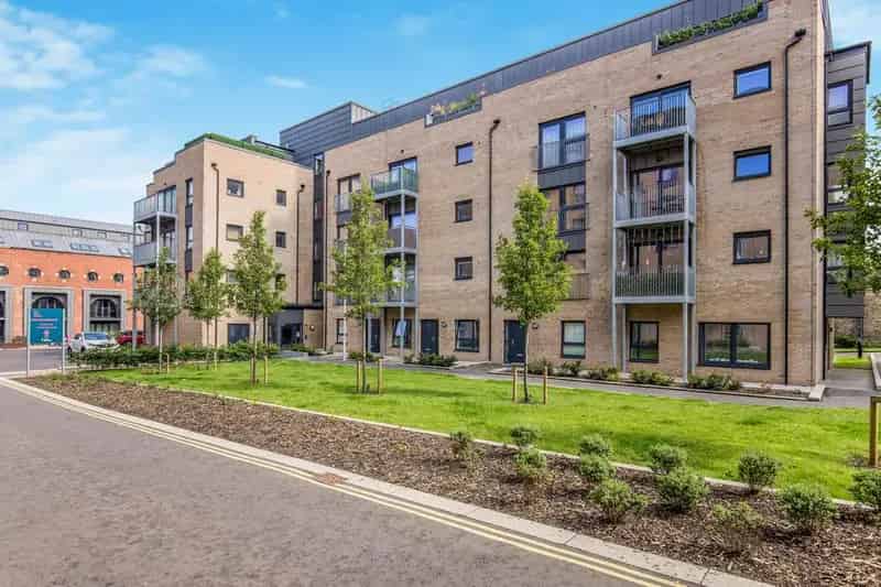2 Bedroom Flat for Sale