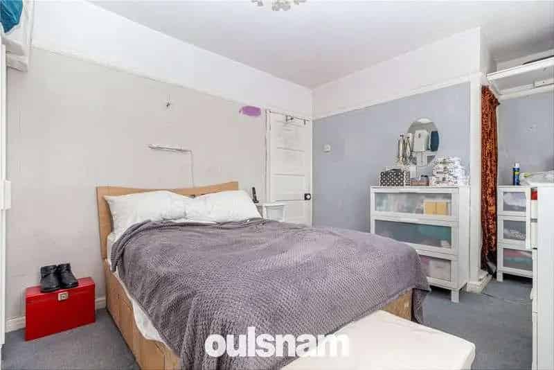 2 Bed House For Sale Weoley Castle No Chain