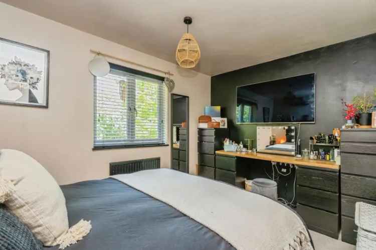 2 Bedroom House in Petersfield