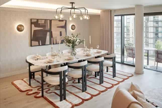 Luxury Riverfront Apartment in Chelsea Waterfront Powerhouse