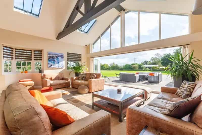 Stunning 5-Bedroom Farmhouse with Office Space and Extensive Gardens