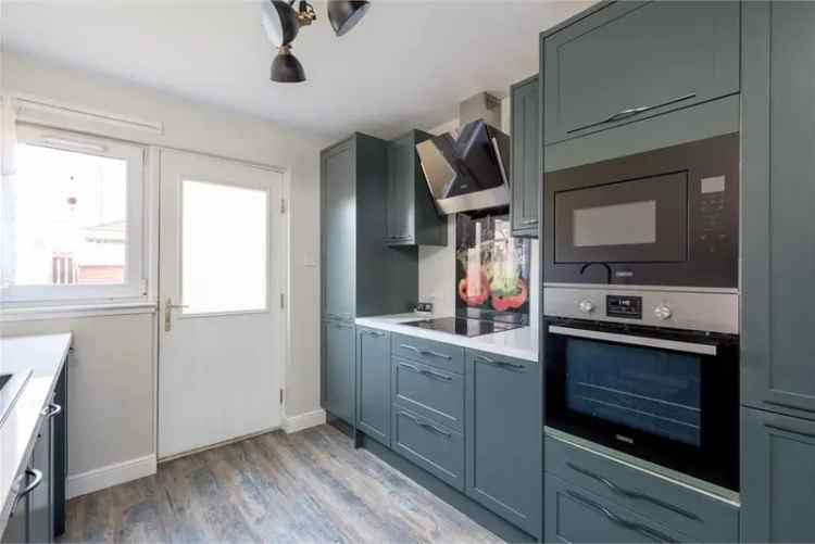 3 Bed Semi-Detached House with 2 Reception Rooms