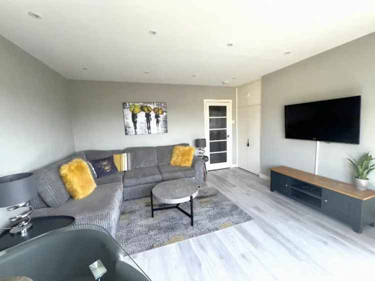 2 Bedroom Apartment Morningside Edinburgh