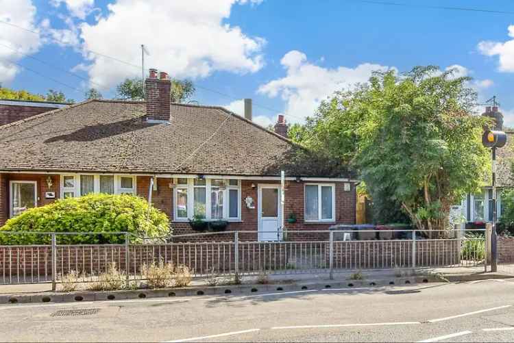 3 Bedroom Semi-Detached Bungalow For Sale City Centre