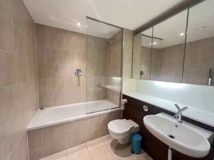 2 Bedroom Apartment House to Rent Castlefield Manchester