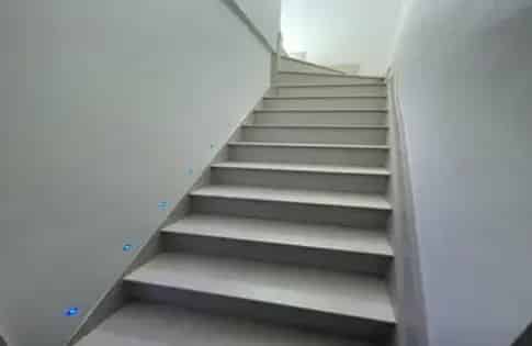 Luxury Studio Flat 39m2 Newly Decorated Near Shops and Transport