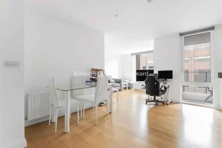 2 Double Bedroom Apartment 800 Sqft Balcony Parking