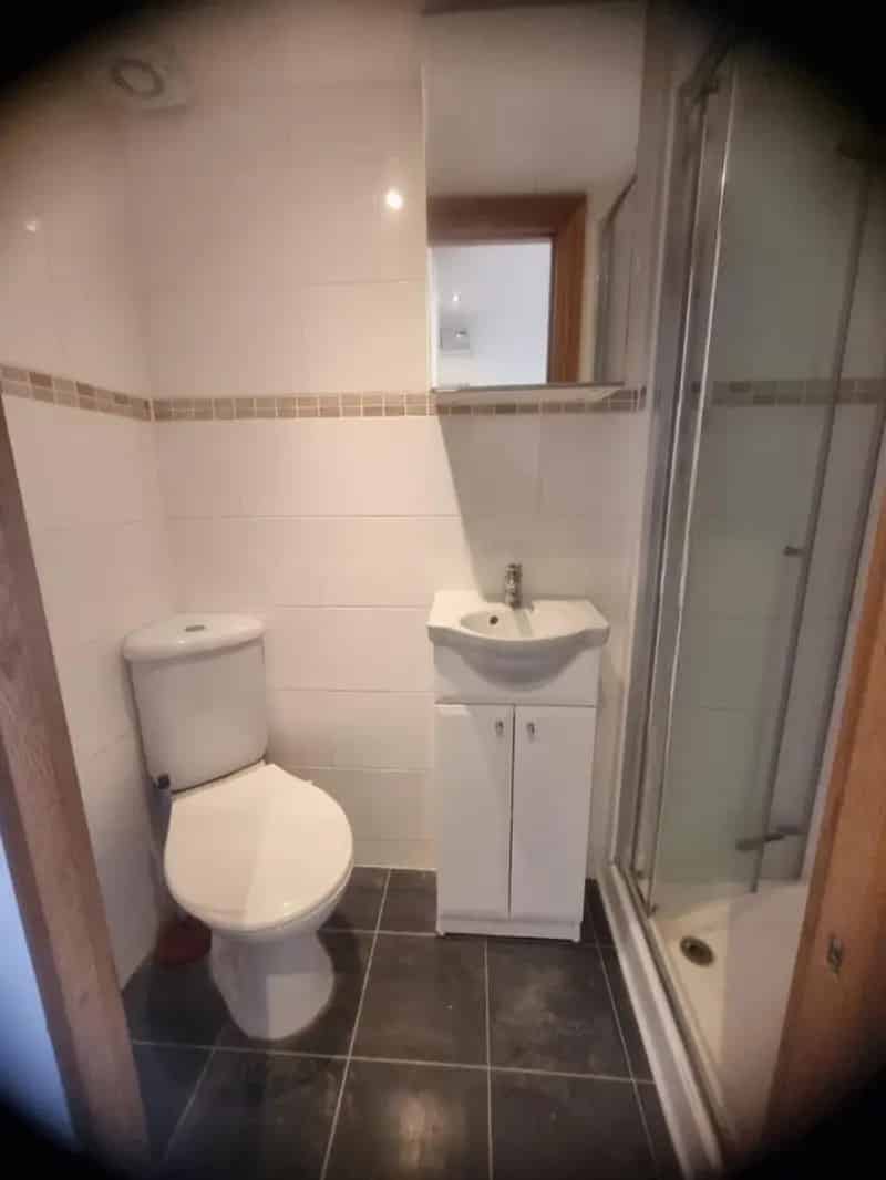 1 bedroom Flat
 To Let