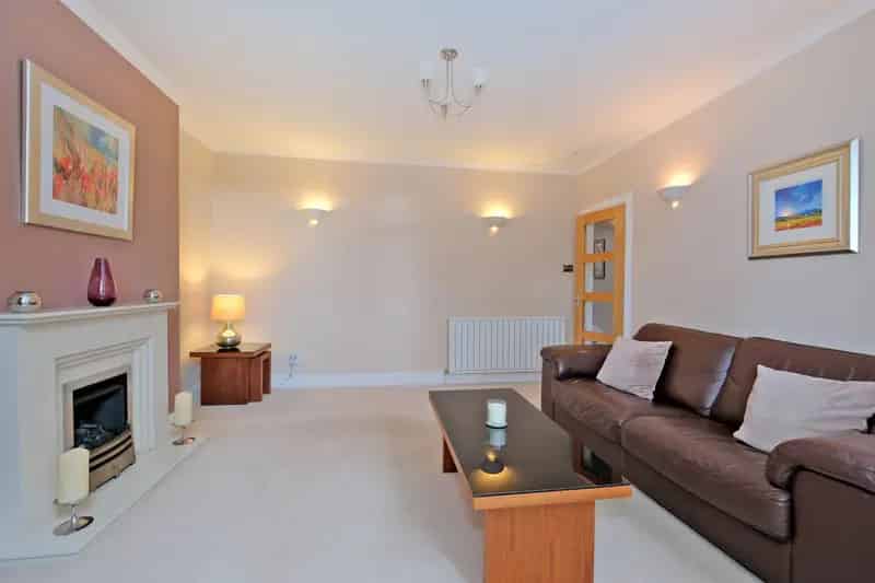 4 Bedroom Semi-Detached House West End Aberdeen