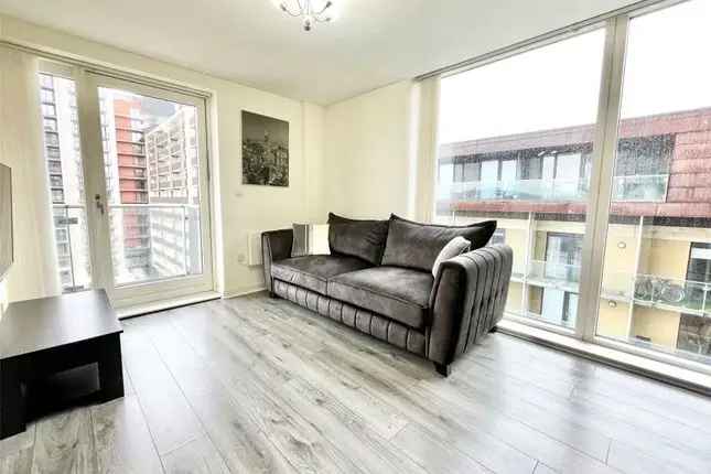 Flat for sale in Meadowside Quay Walk, Glasgow Harbour, Glasgow G11