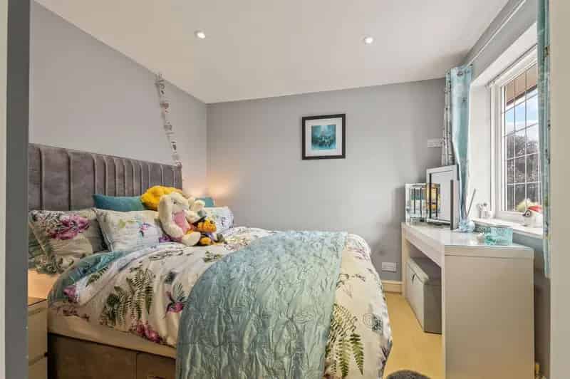 4 Bed Detached House For Sale