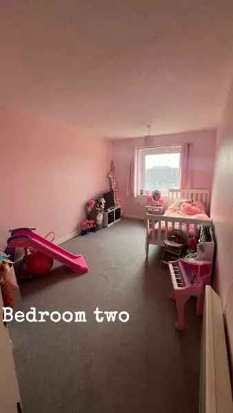 Flat For Rent in Rochford, England