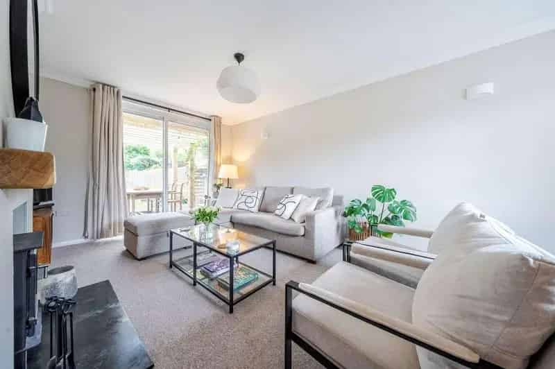 4 Bed Detached House For Sale in Tilton on the Hill