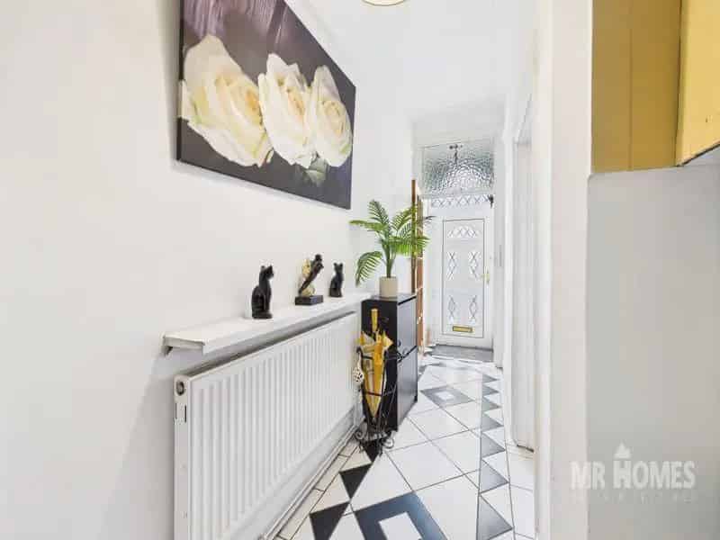 4 Bed Family Home For Sale Modern Spacious 3 Reception Rooms