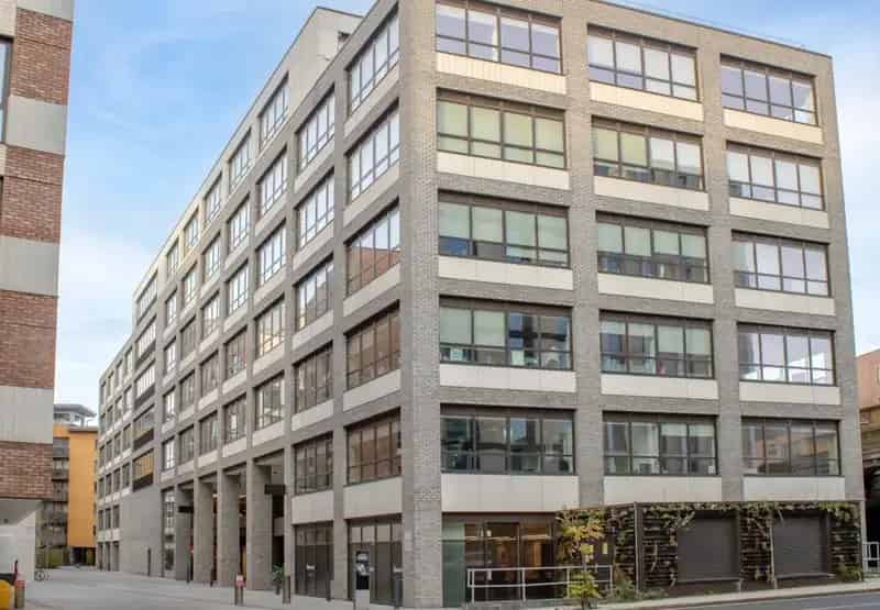 Serviced Offices London Flexible Terms 2-100 People