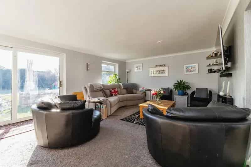 Nunthorpe Estate Bungalow 5 Double Bedrooms Large Garden Double Garage