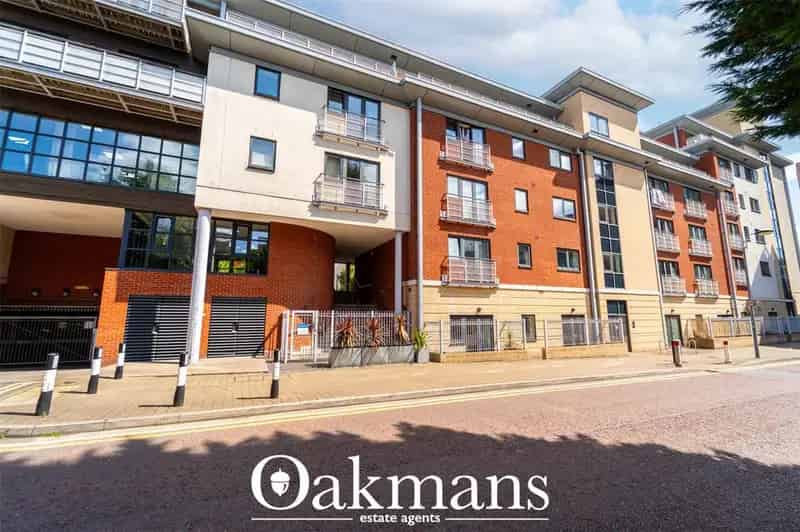 1 Bedroom Apartment for Sale