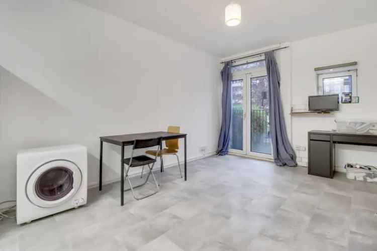 3 Bedroom Flat for Sale in Camden