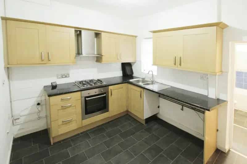 2 Bedroom Mid Terrace House to Rent Liverpool