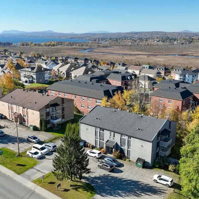 4 1 2 Condo for Sale Garden Level Large Rooms Recent Renovations