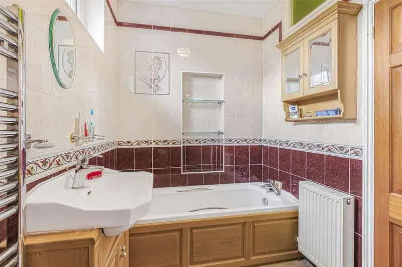 3 Bed Extended Victorian House Borough Green Chain Free