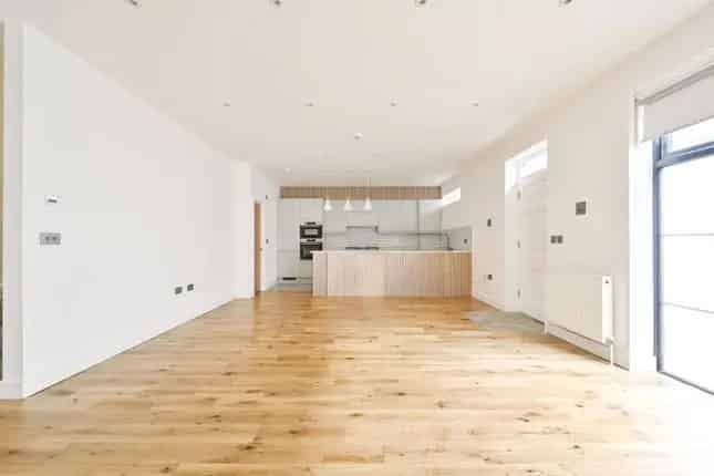 5 Bedroom House for Sale Earls Court SW5 Newly Refurbished