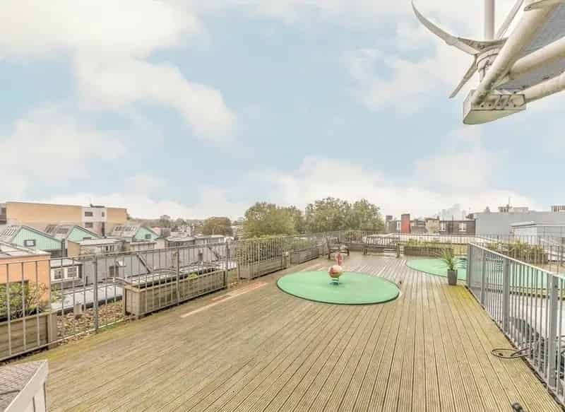 Flat For Sale , London, England