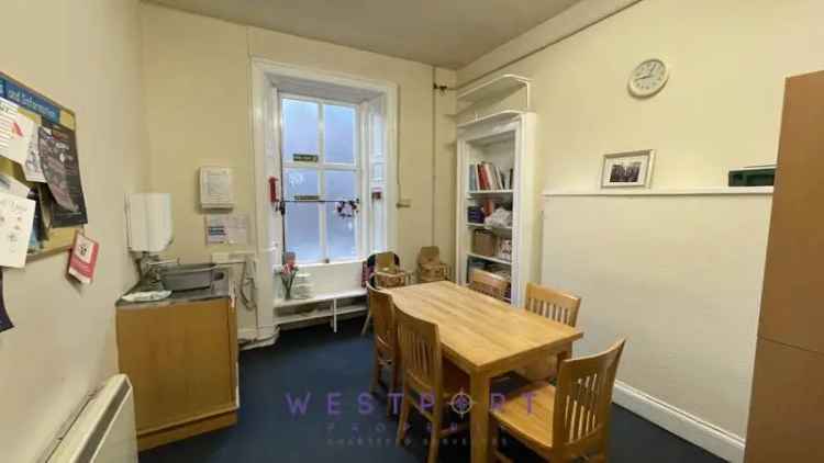 Dundee City Centre Office Suite 850 sq ft Grade B Listed