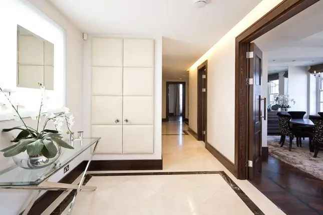 Flat for Sale in Portman Square London W1H