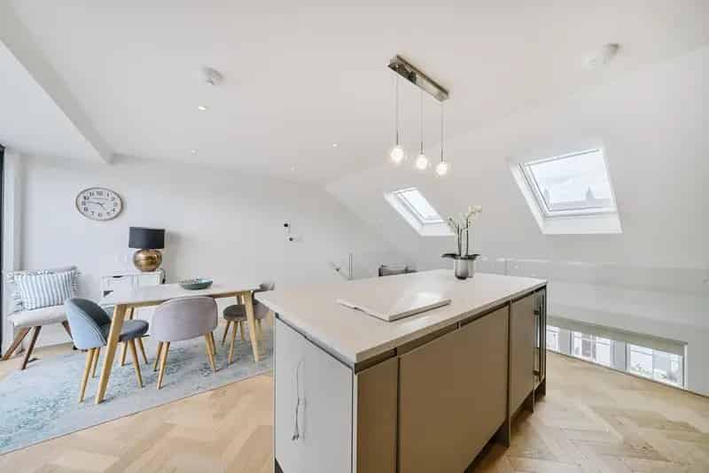 Spacious 2-Bedroom Home with Private Roof Terrace