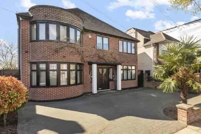 Detached Family Home For Sale Dobree Avenue London NW10