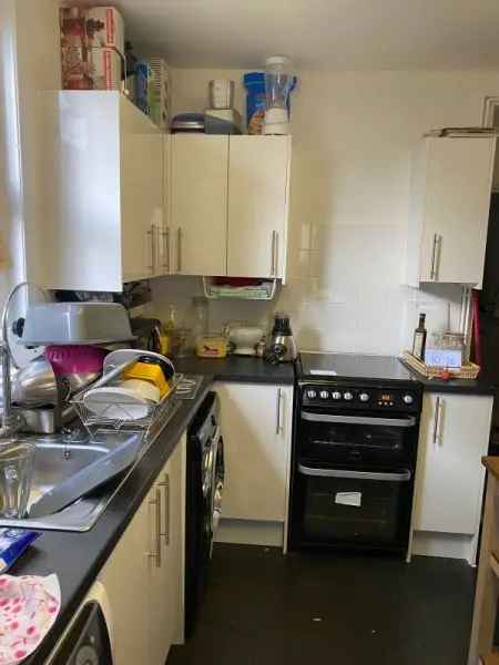 Flat For Rent in London, England