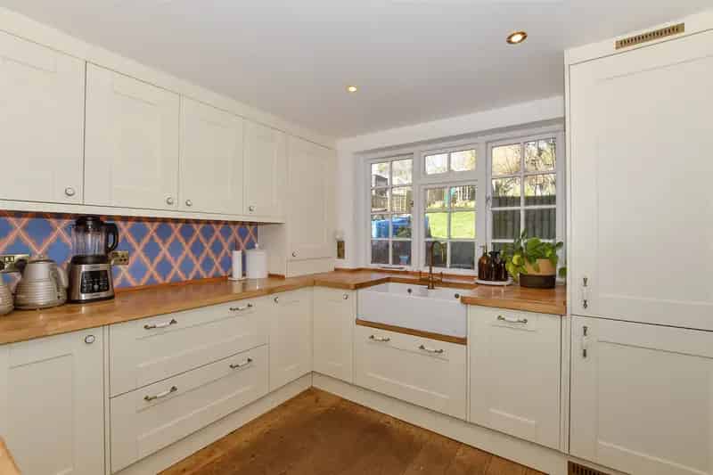 3 Bedroom Terraced House for Sale in Hollingbourne, Kent