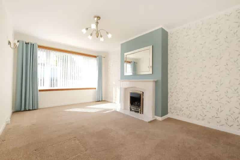 2 Bedroom Bungalow for Sale in Ellon