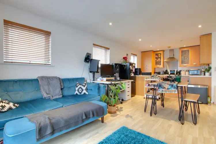 1 bedroom flat for sale