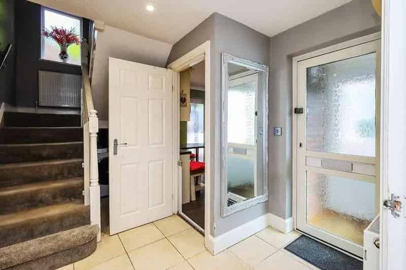 3 Bed House for Sale Horsham - Family Home with Annex Potential