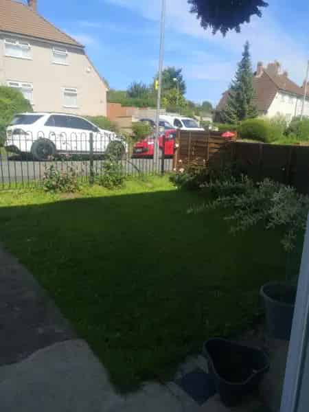 One Bed Flat with Private Garden