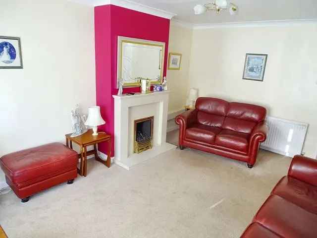 3 bedroom terraced house for sale