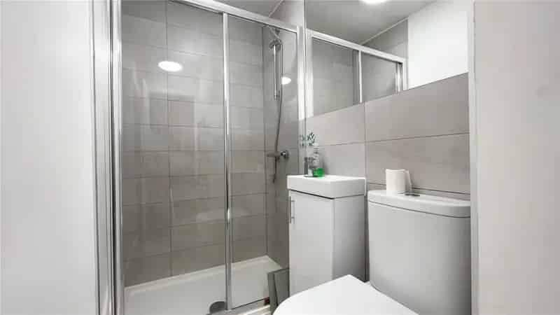 5 Bedroom Shared House Double Room All Bills Included
