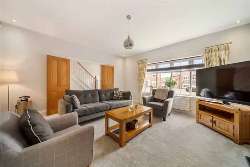 5 Bedroom Detached House for Sale in Adel Leeds