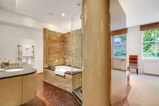 One Bedroom Flat for Sale in Rutland Gate London SW7