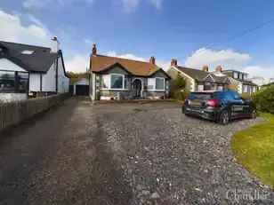 Carryduff Bungalow: 3 Bed, Modern Kitchen, Large Garden