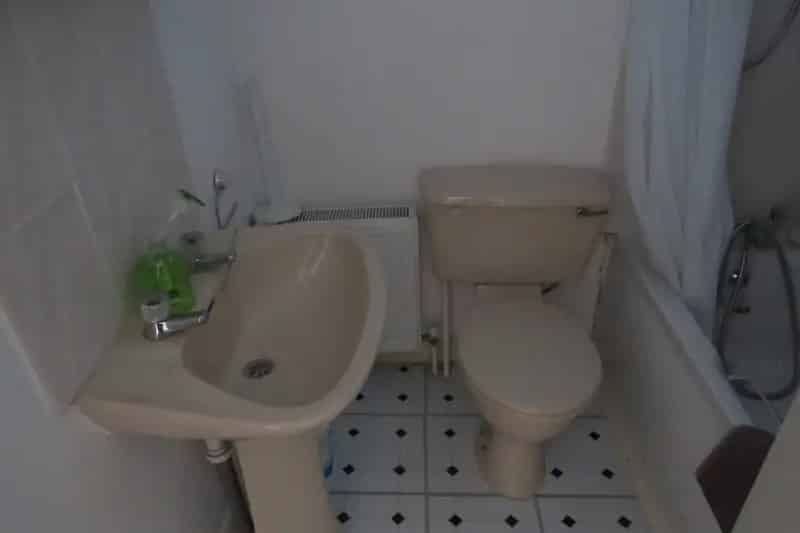 One Bedroom Flat Hastings Private Garden Pets Considered Zero Deposit