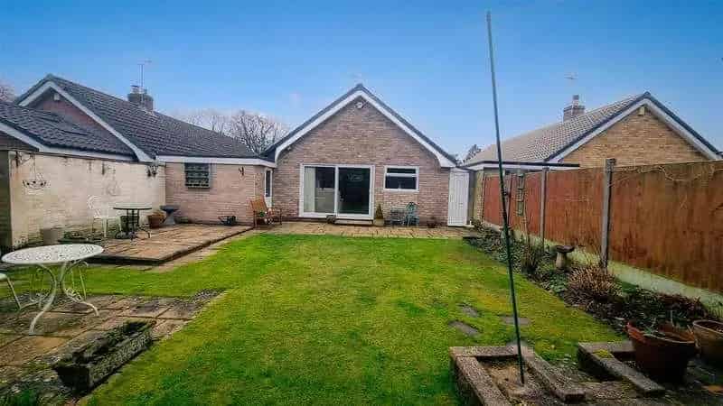 2 Bed Detached Bungalow for Sale